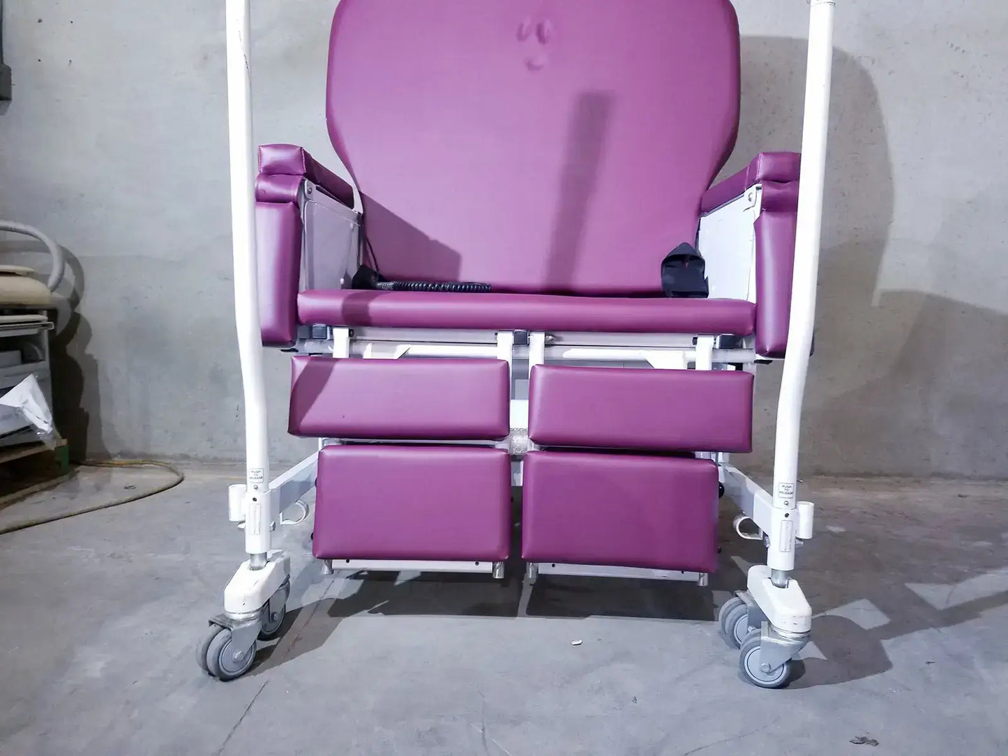 Sizewise 31060001-SW Shuttle Standard Stretcher Chair