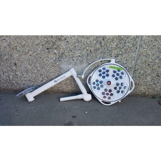 Skytron Aurora LED 5 Ceiling Mounted Surgical Light