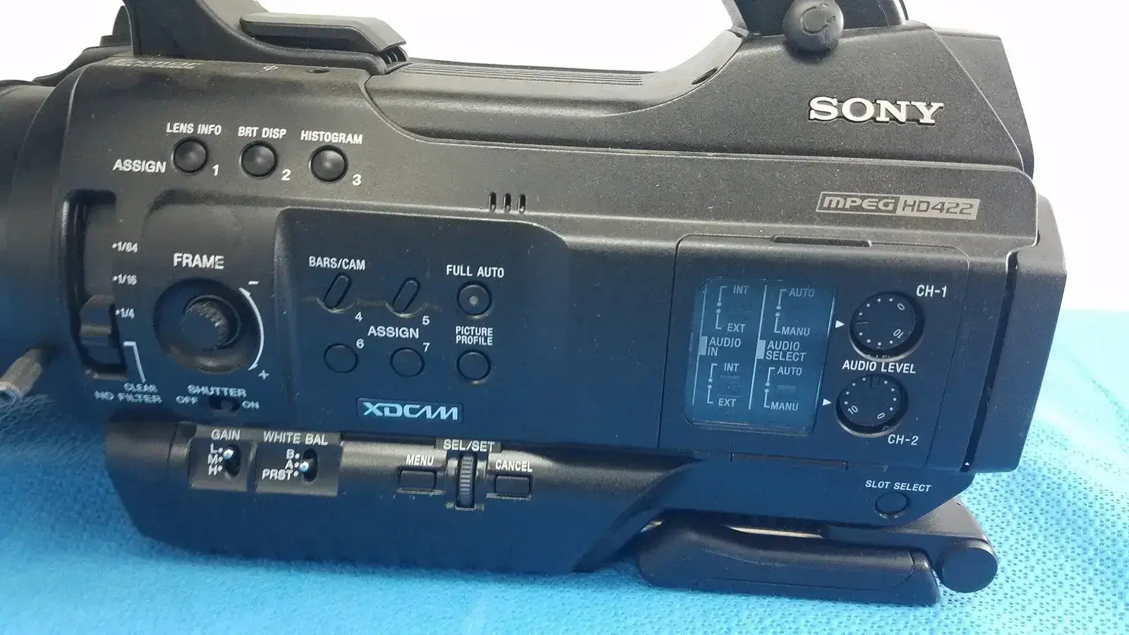 Sony PMW-300 Solid-State Memory XDCAM Camcorder Full HD 3CMOS