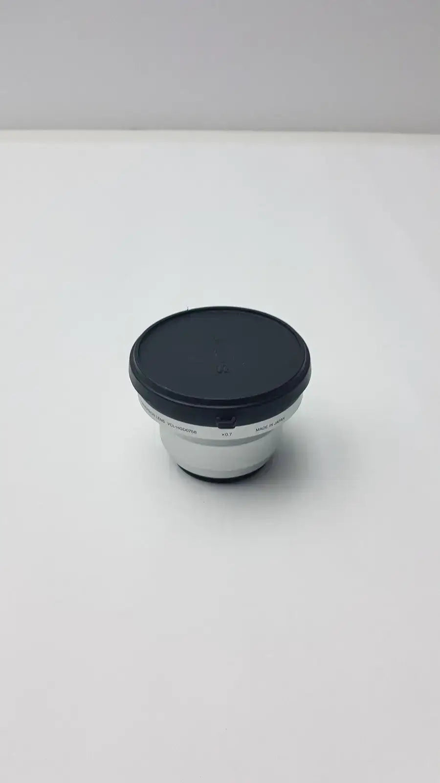 Sony VCL-HGD0758 Wide Coversion Lens x 0.7 for DSLR - Conversion