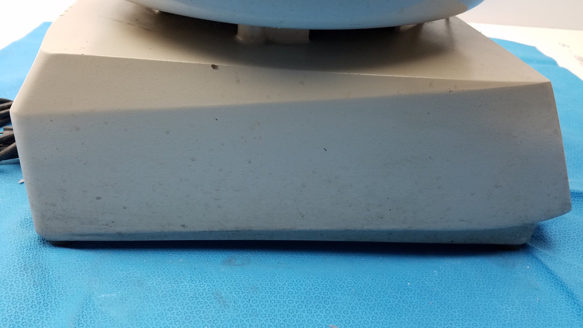 Sorvall Instruments GLC-4 General Laboratory Centriufuge - Centrifuge