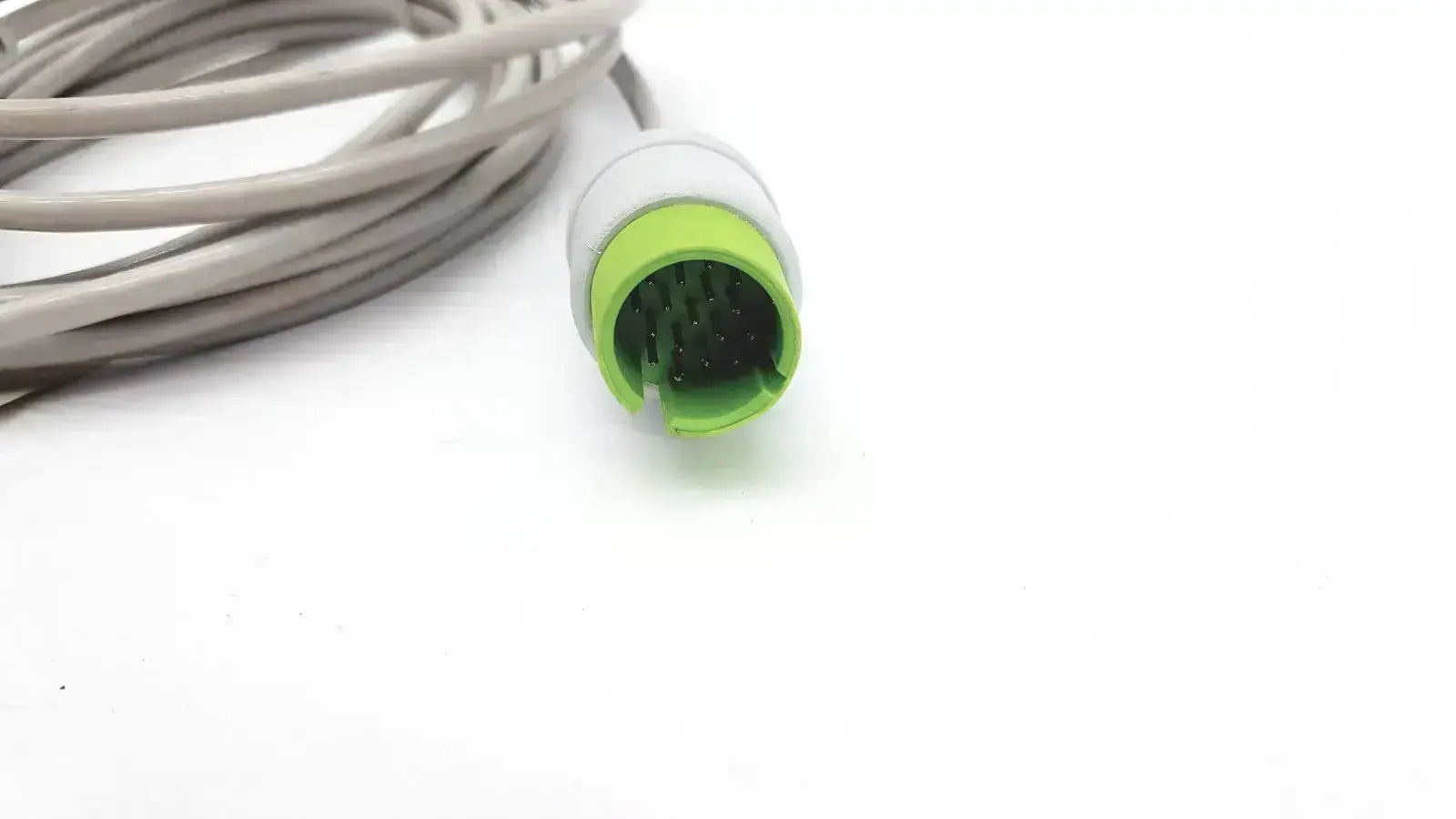 Gray medical cable with green and white connector for spacelabs medical hospital surplus 700-0008-06 model