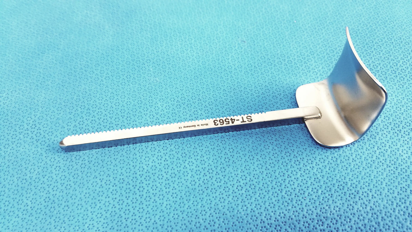 ST-4563 Surgical Retractor Blade