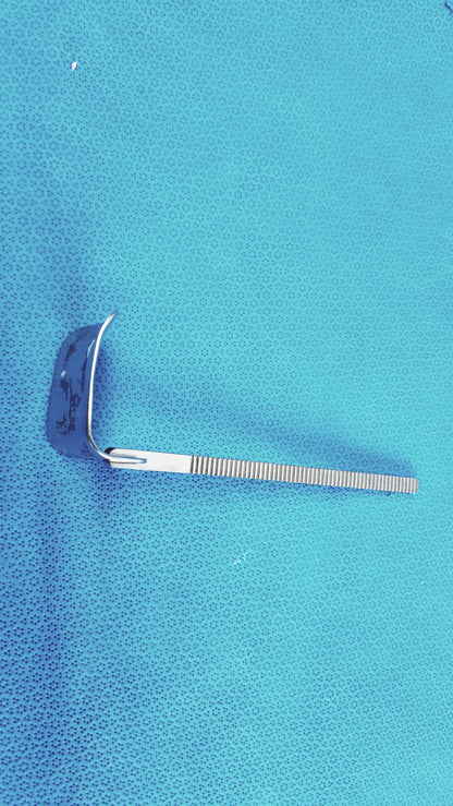 ST-4563 Surgical Retractor Blade