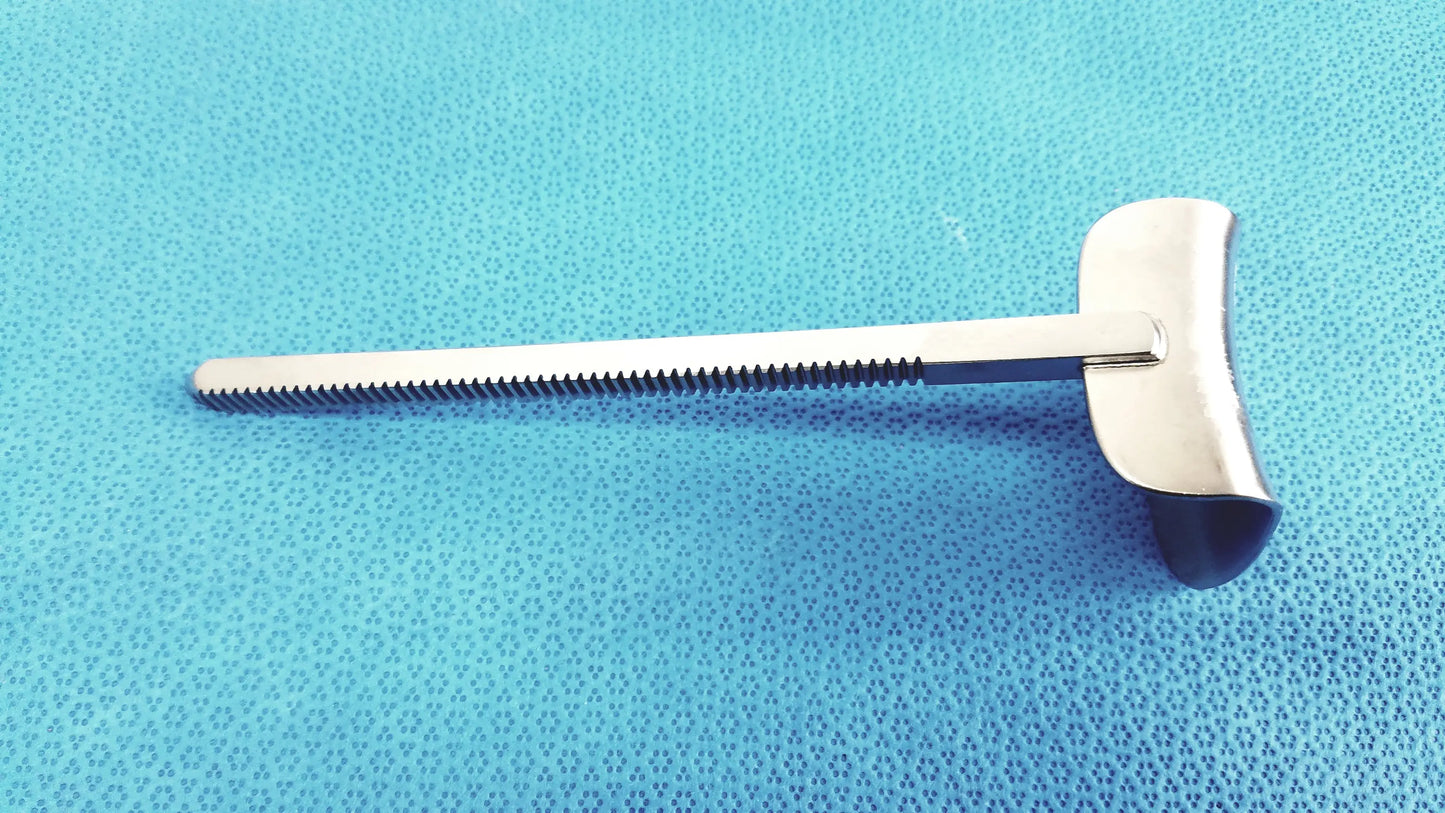 ST-4563 Surgical Retractor Blade
