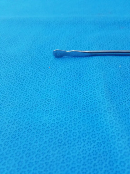 Stainless Steel Curved Surgical Instrument Size 18
