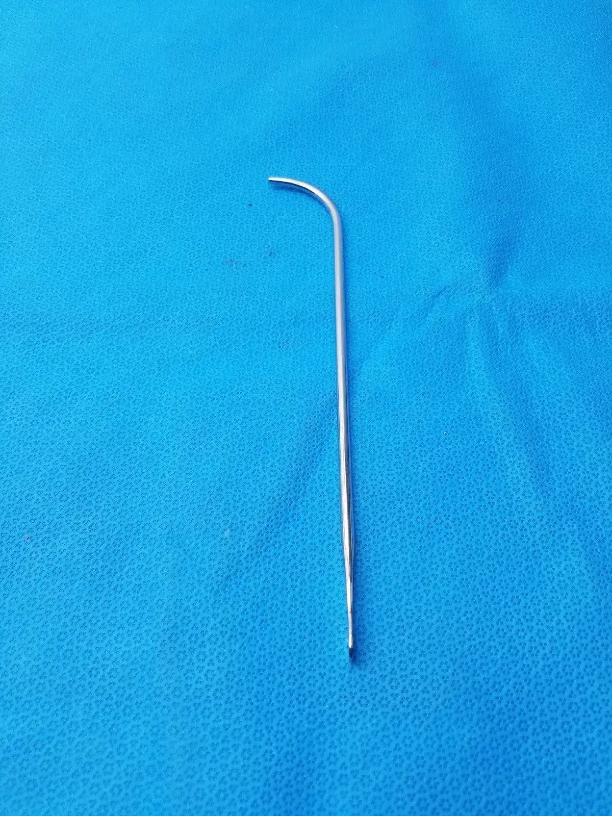 Stainless Steel Curved Surgical Instrument Size 18