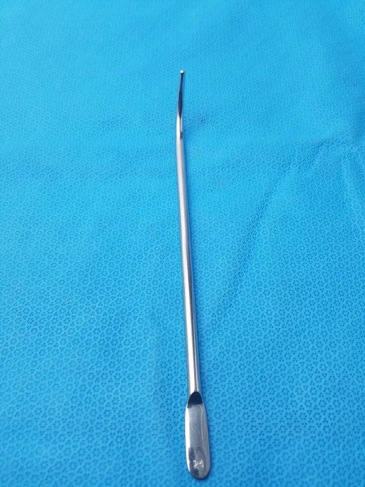 Stainless Steel Curved Surgical Instrument Size 24