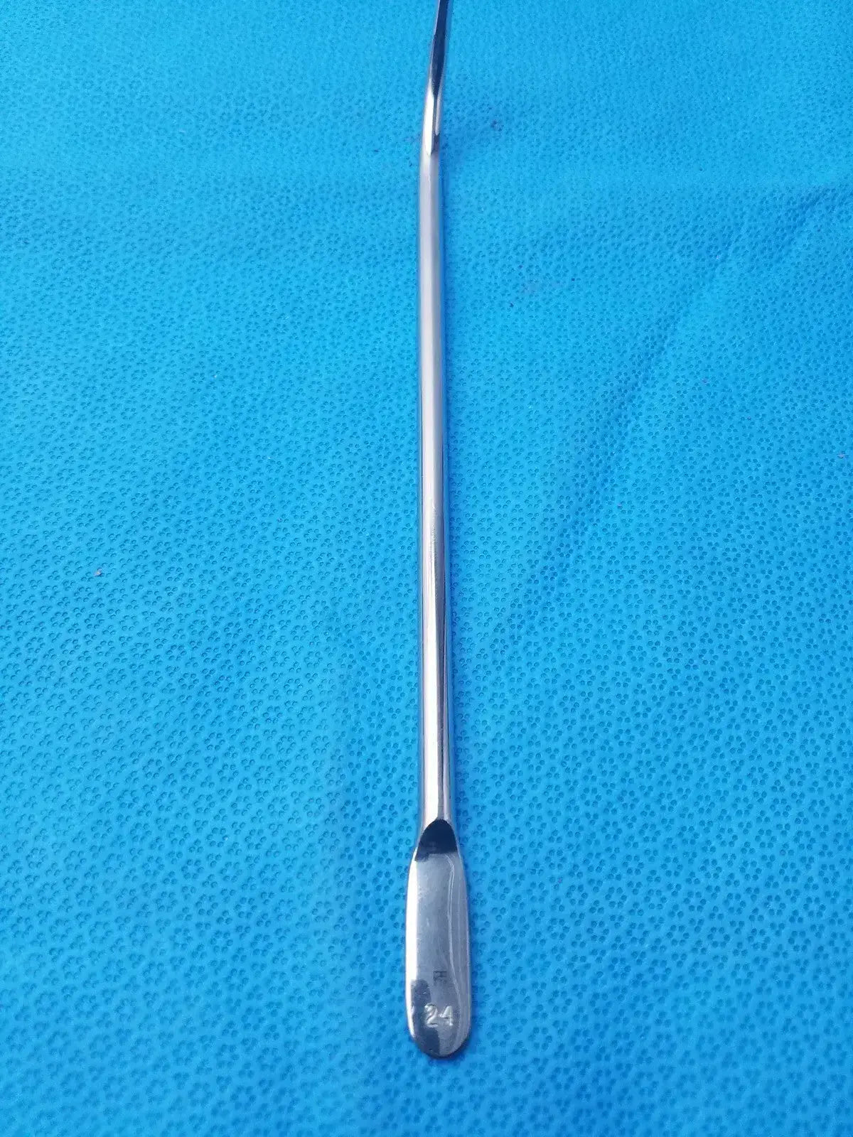 Stainless Steel Curved Surgical Instrument Size 24