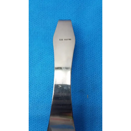 Stainless Steel Deaver Retractor Surgical Instrument