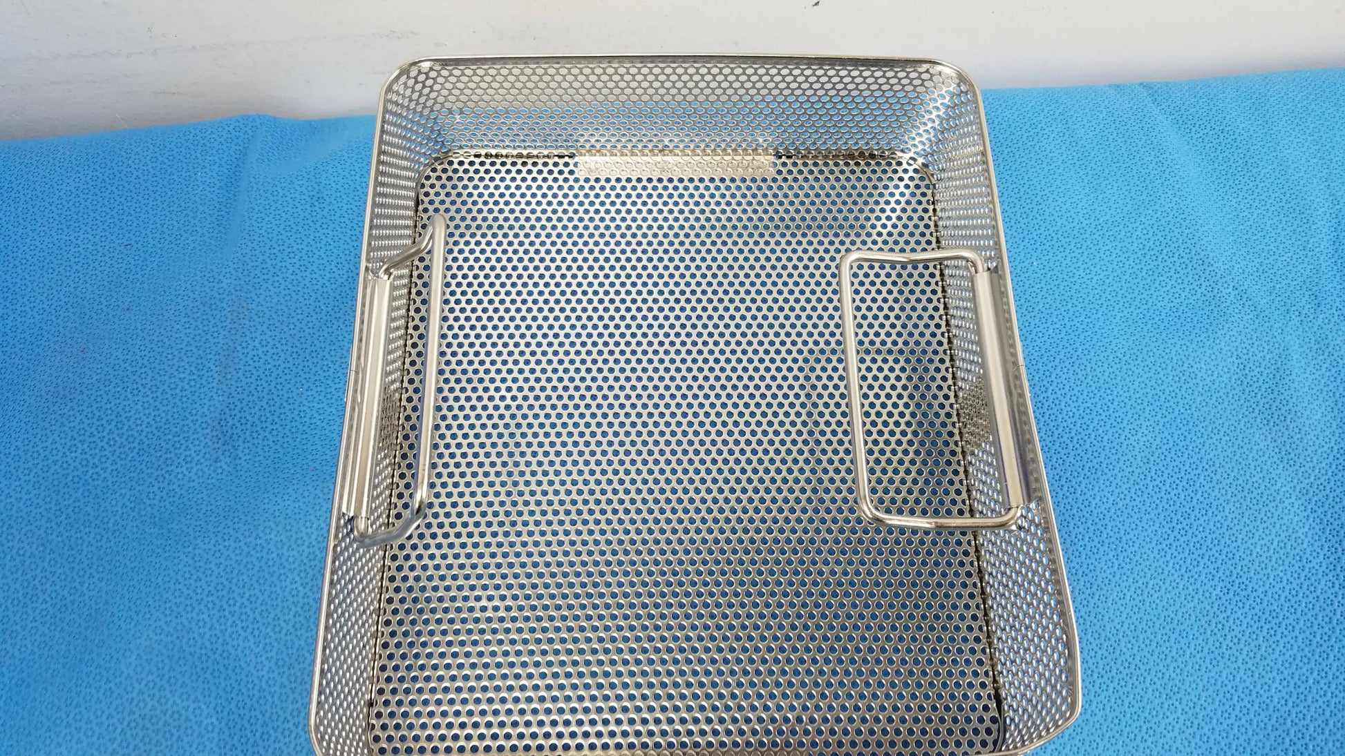 Stainless Steel Sterilization Basket Surgical Instrument