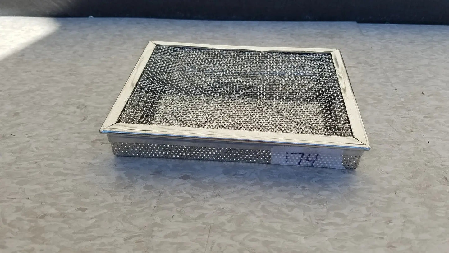 Stainless Surgical instrument Box With Lid For Sterilization