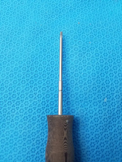Stainless Surgical Screwdriver for Orthopedic With Black Handle