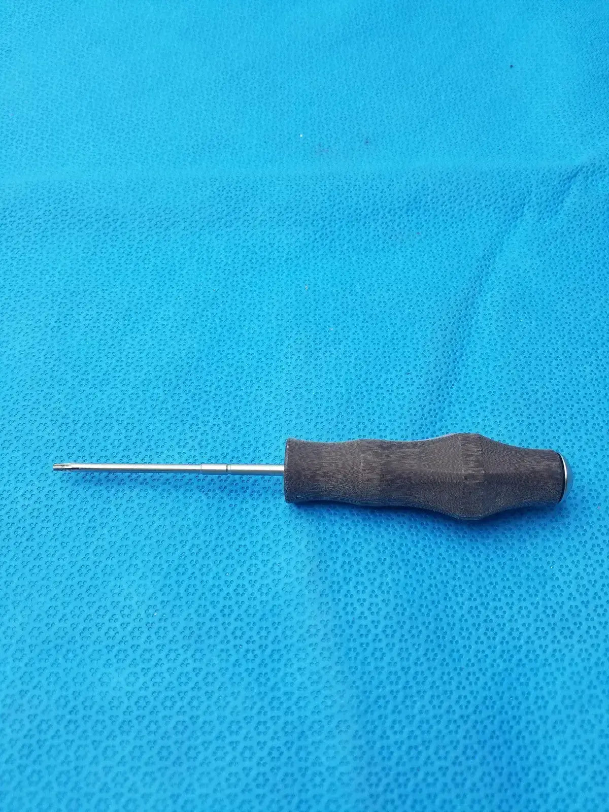 Stainless Surgical Screwdriver for Orthopedic With Black Handle
