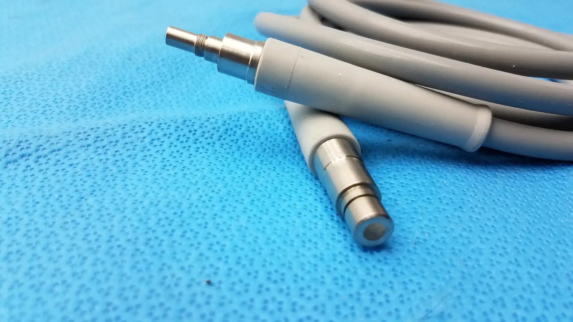 Storz Wolf Compatible Fiber Optic Endoscope Light Cable 10550