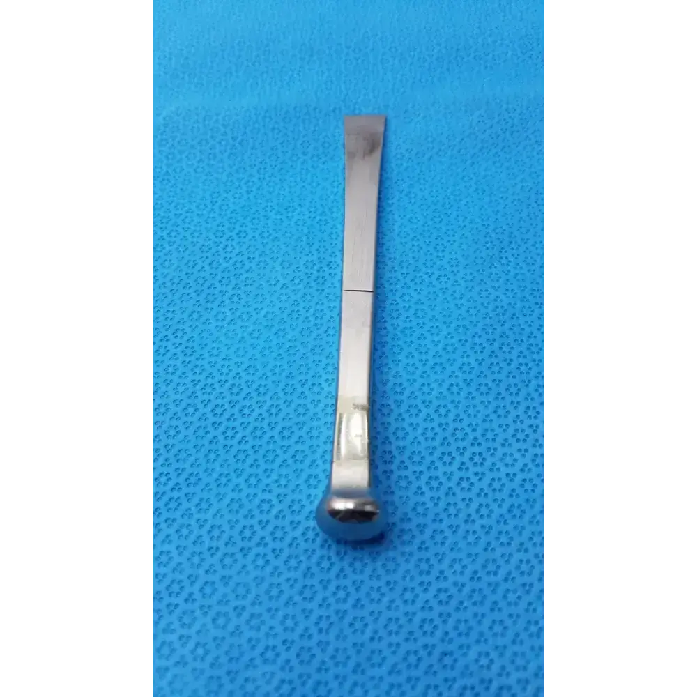Straight Osteotome Surgical Instrument