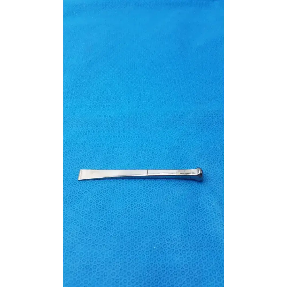 Straight Osteotome Surgical Instrument