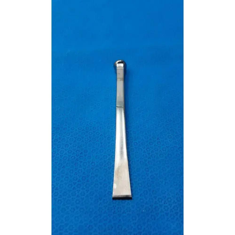 Straight Osteotome Surgical Instrument