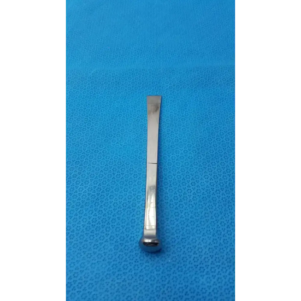 Straight Osteotome Surgical Instrument