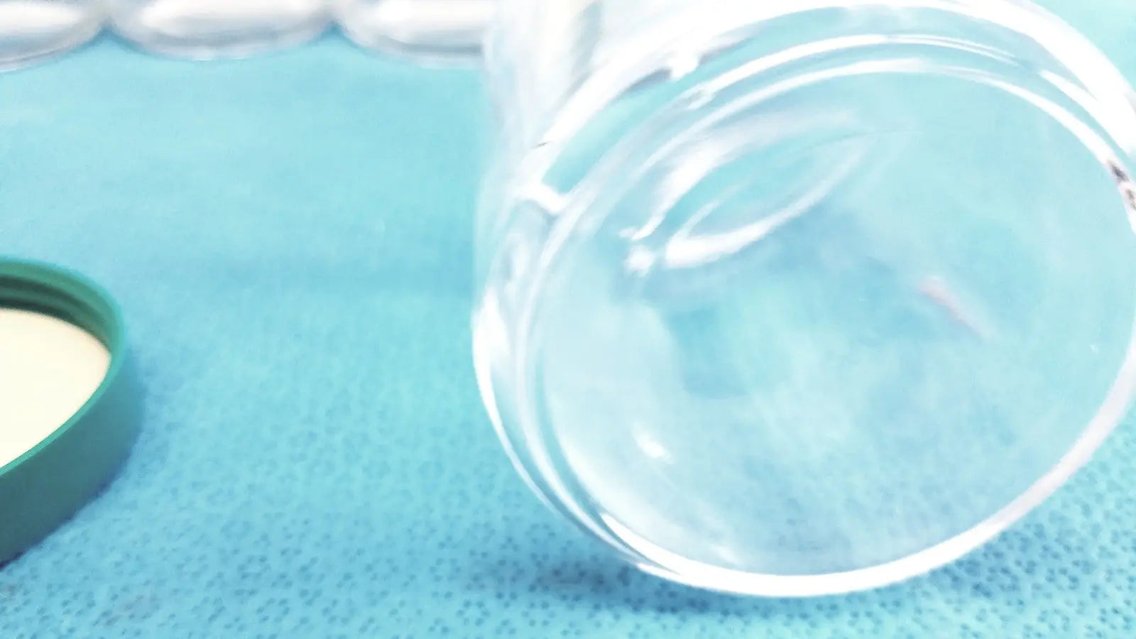 Straight Round Sided Leak Proof Jar with Plastic Lid 3.5 X 3 In Lot of 6 - Specimen Container