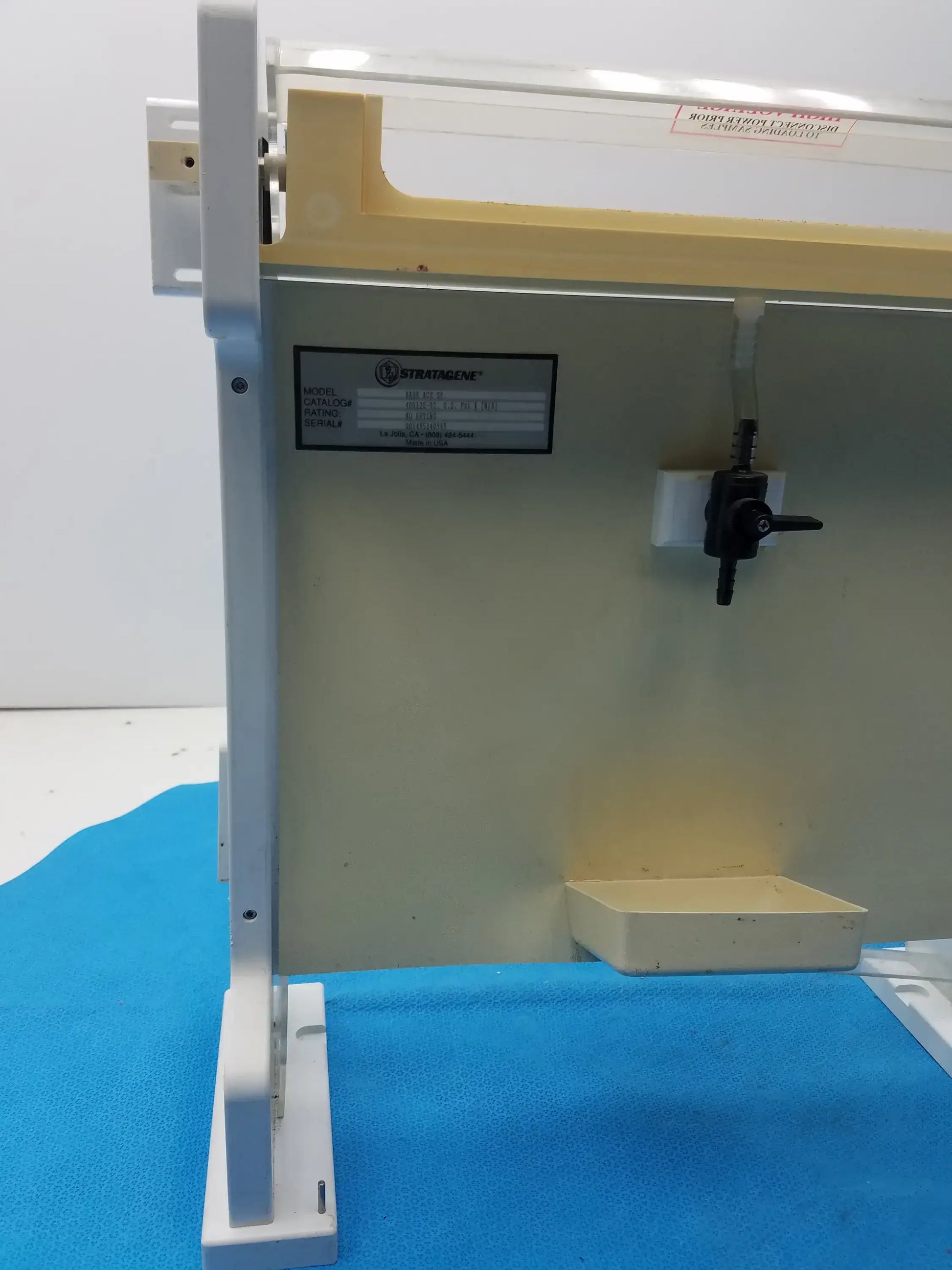 Stratagene Base Ace Sequencer Vertical Electrophoresis Gel Box