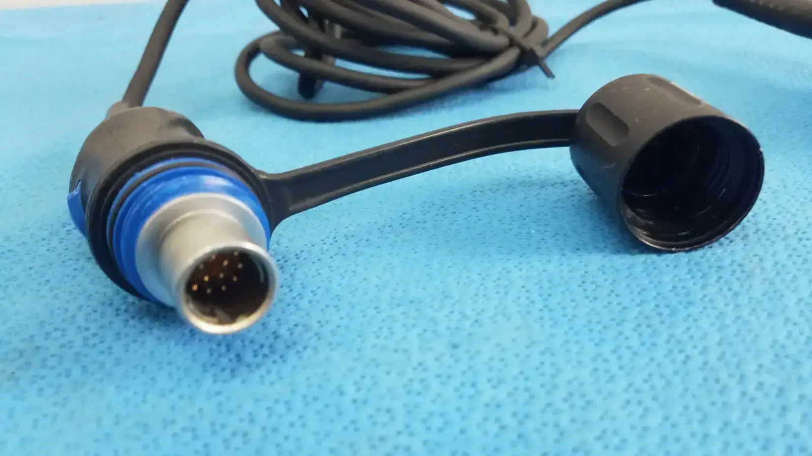 Stryker 1488-210-105 1488 HD Camera Head with Cable - Endoscopic