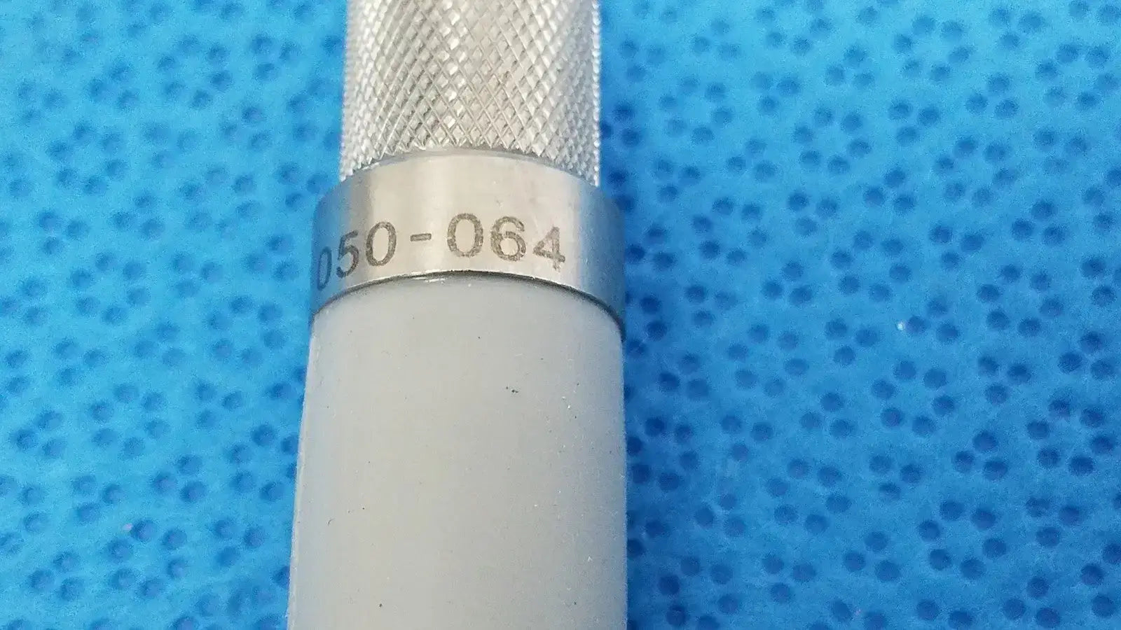 Stryker 233-050-064 Endoscopy Fiber Optic Light Cable source