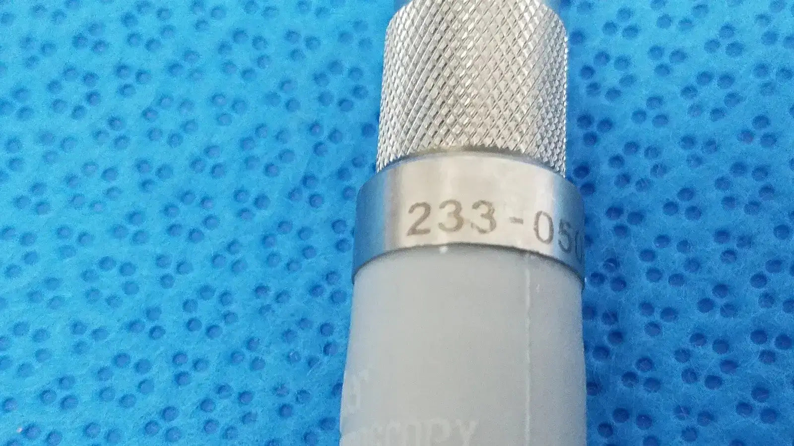 Stryker 233-050-064 Endoscopy Fiber Optic Light Cable source