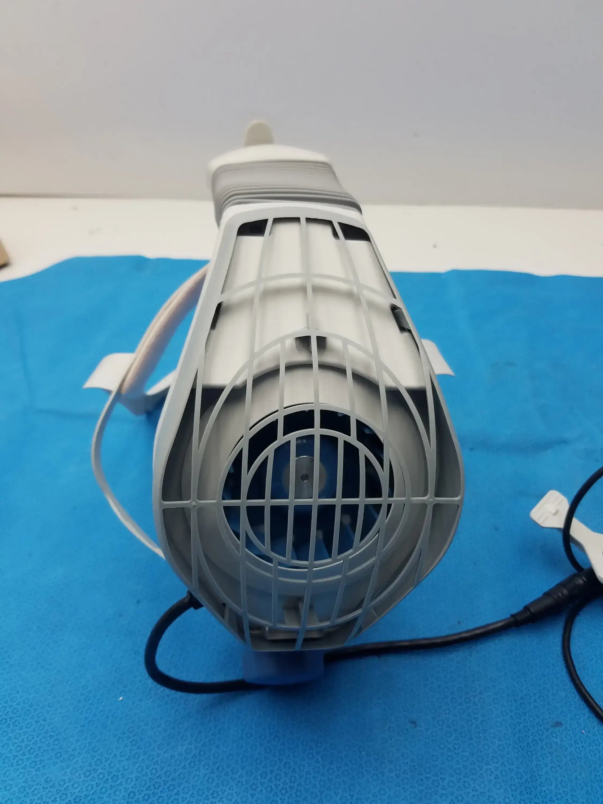 Stryker 408-600 Flyte Surgical Helmet With 408-600-300 Power Cord