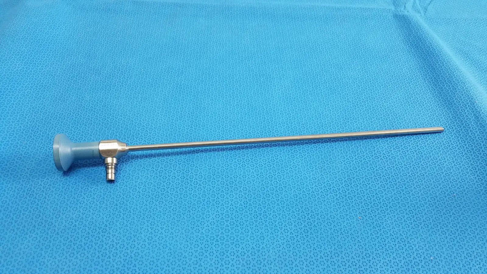Stryker 502-539-030 Ideal Eyes 5mm 30° Autoclavable Endoscope 1009034