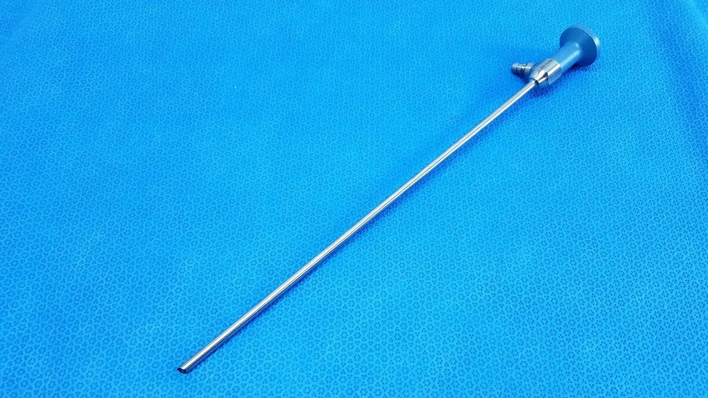 Silver stryker ideal eyes 5mm 30° autoclavable endoscope with blue-handled control knob for reuse medical equipment