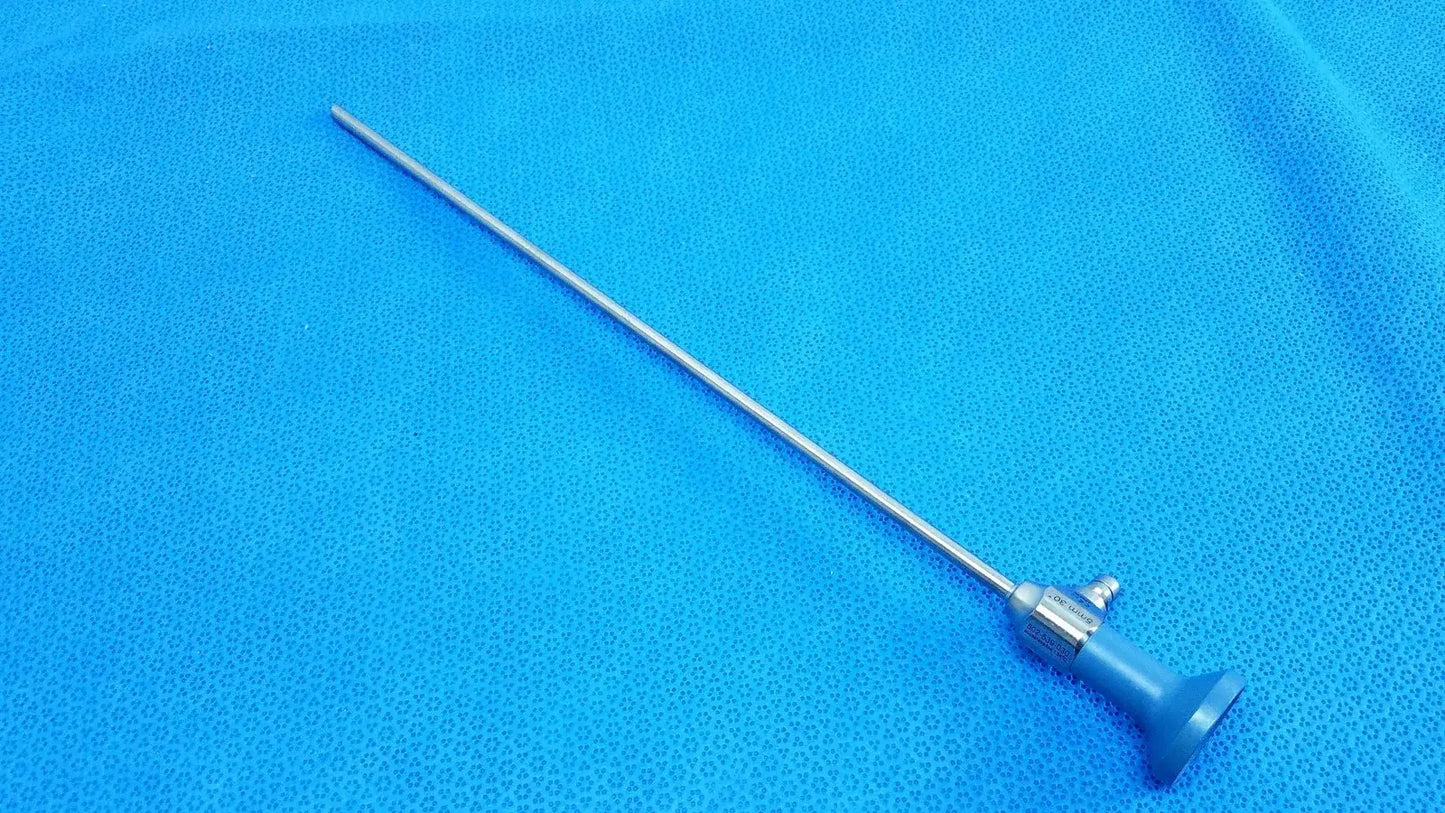 Silver surgical endoscope with blue handle and metallic joints ideal eyes 5mm 30° autoclavable medical equipment