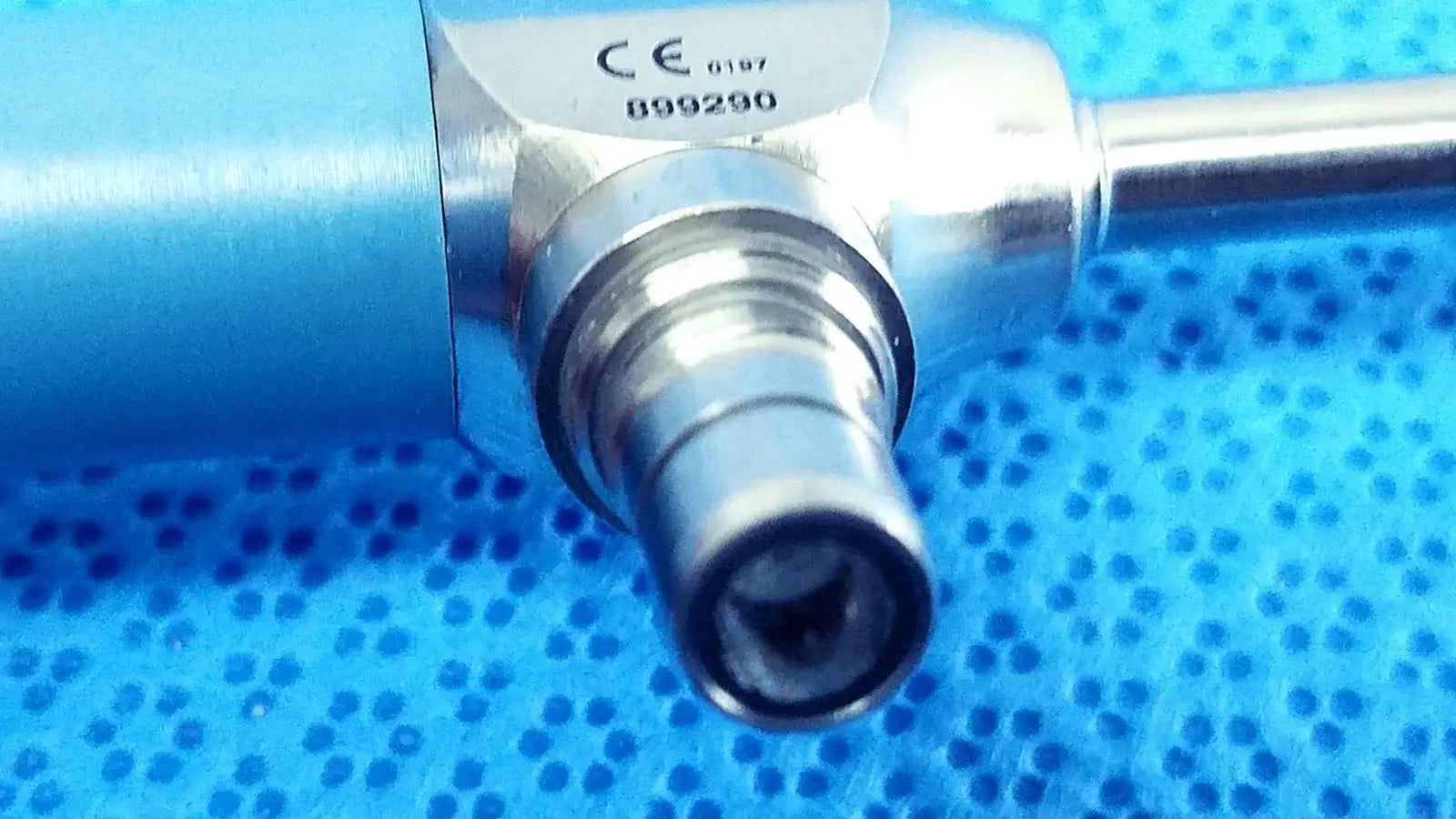Blue and silver metal Stryker ideal eyes 5mm 30° autoclavable endoscope for reuse medical equipment use