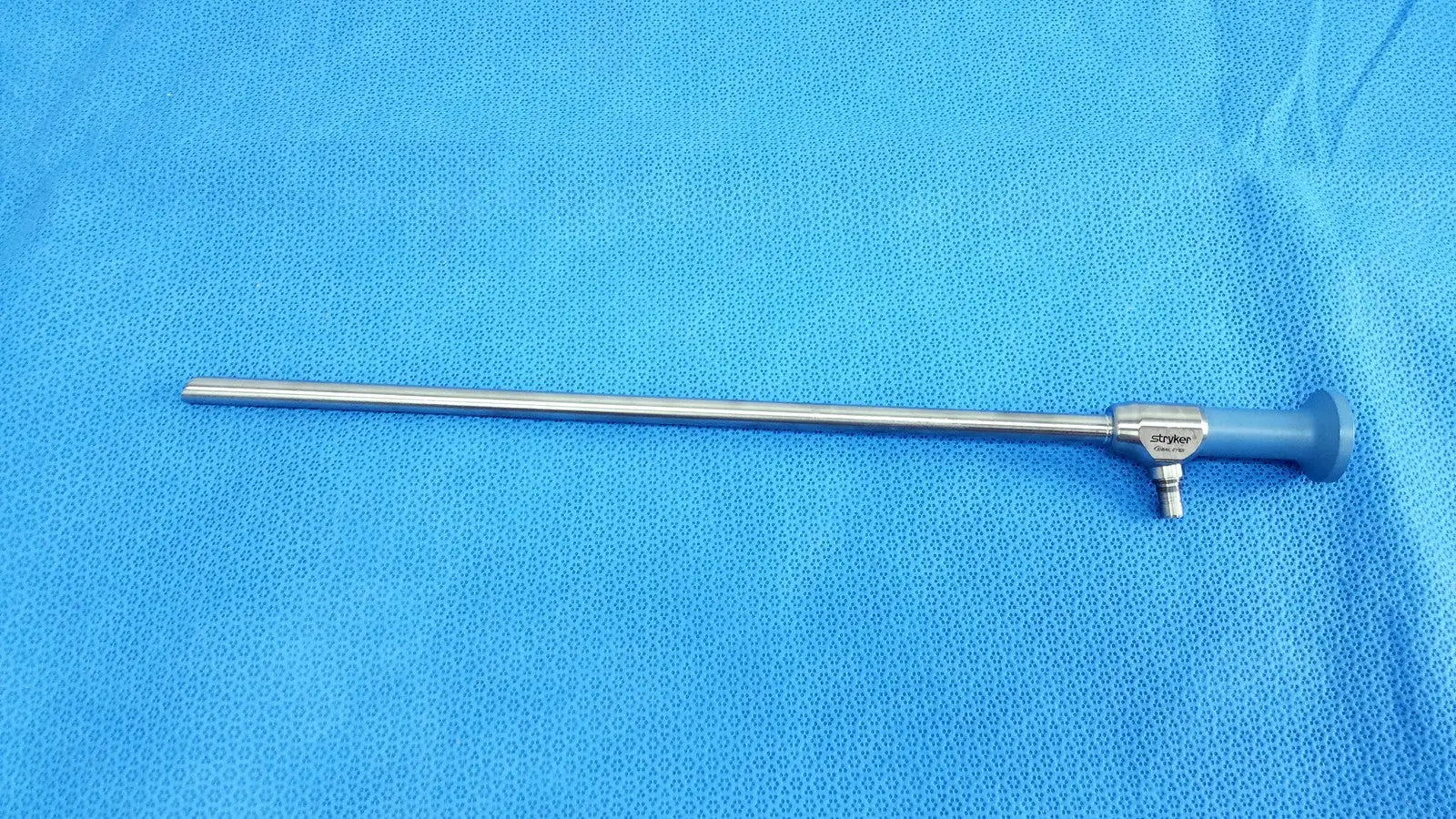 Stryker 502-859-030 Ideal Eyes 10mm 30° 933131 Autoclavable Endoscope