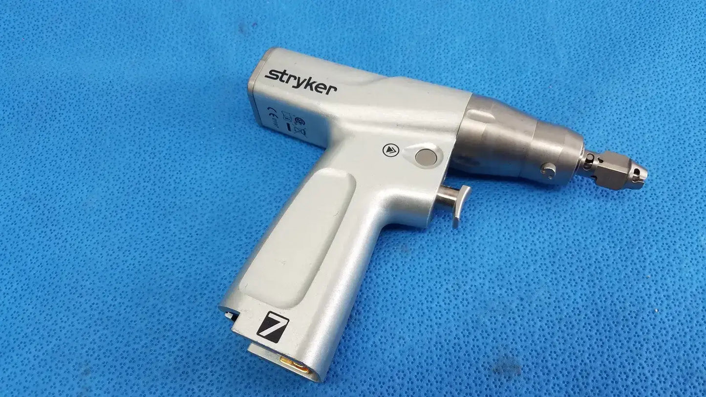 Stryker 7207-000-000 System 7 Reciprocating Saw - Surgical