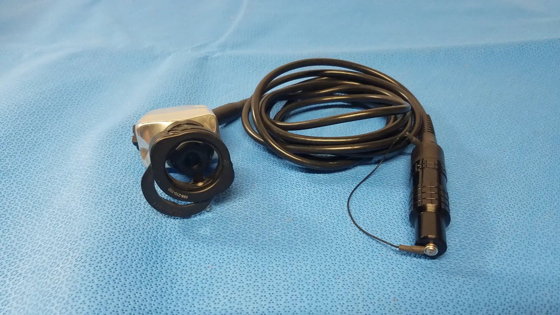 Stryker 988 Endoscopy Camera 988-210-105 With 988-210-122 Coupler - System
