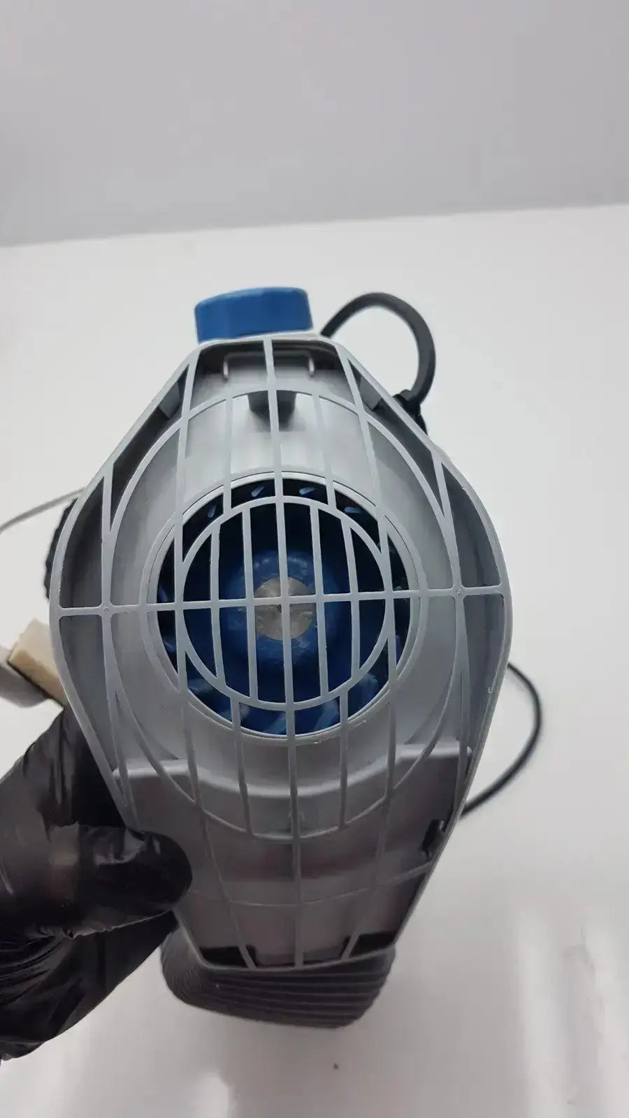 Gray plastic spray gun with blue cap and black hose for stryker flyte helmet ref 0408-645-000 accessory