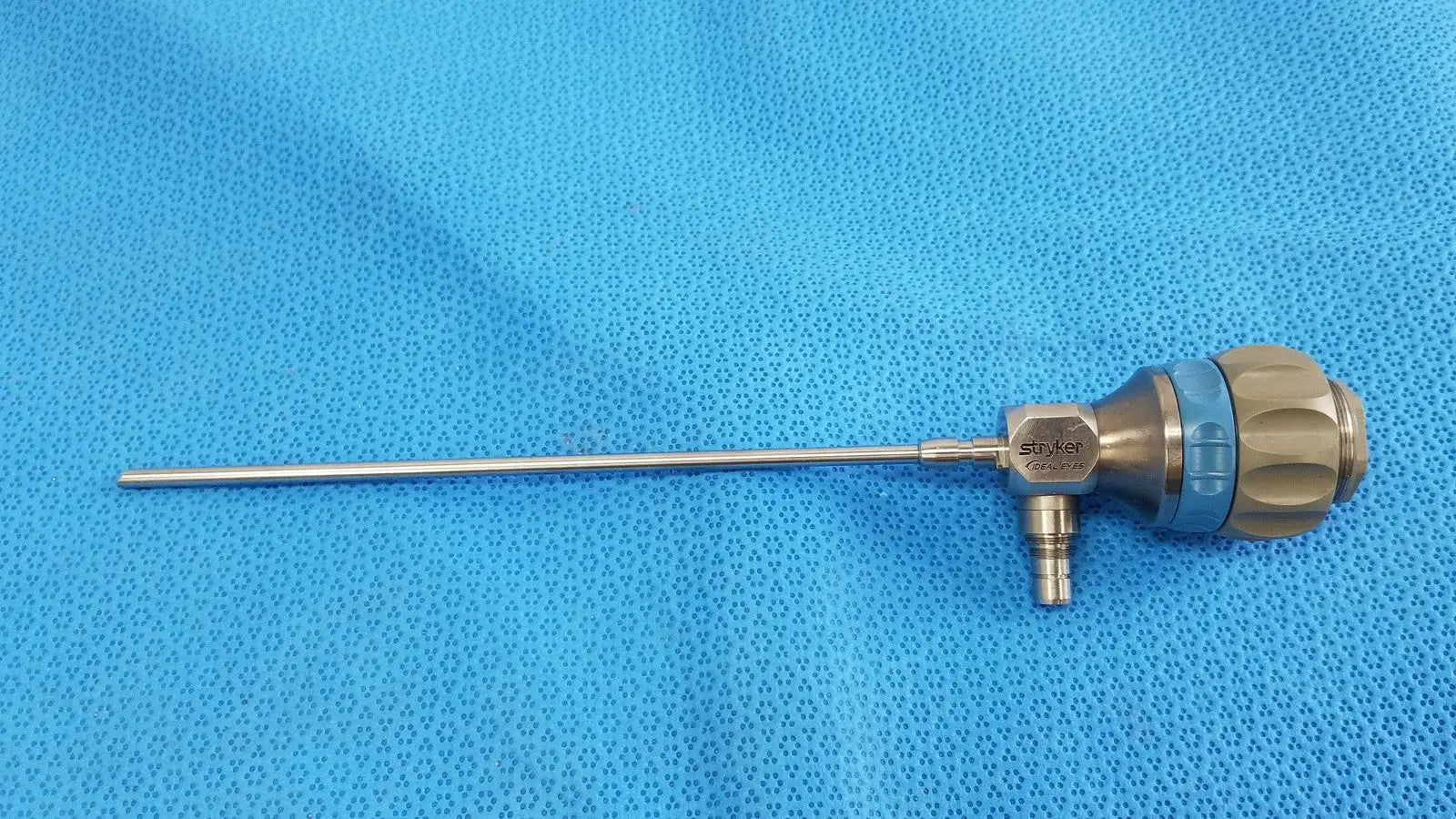 Stryker Ideal Eyes Arthroscope 4mm 30° 502-304-030 Endoscope - SN-1115522