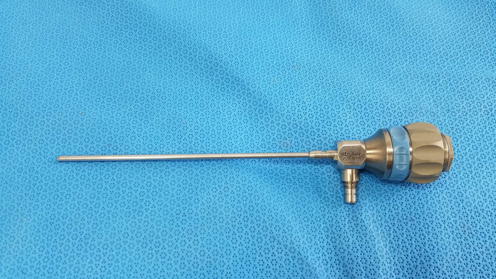 Stryker Ideal Eyes Arthroscope 4mm 30° 502-304-030 Endoscope - SN-1092324