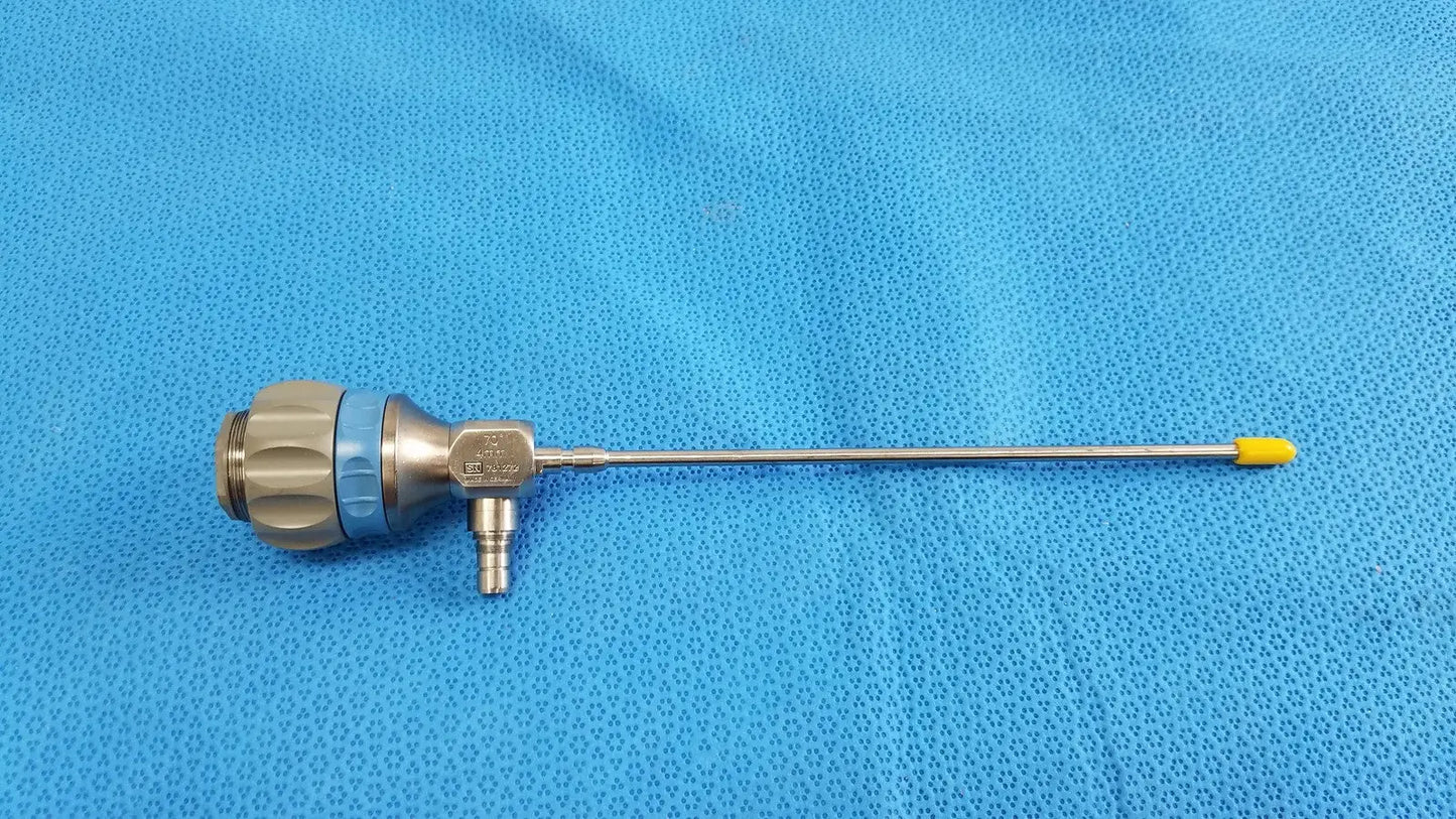 Stryker Ideal Eyes Arthroscope 4mm 70° 502-304-070 Endoscope - Has Dents