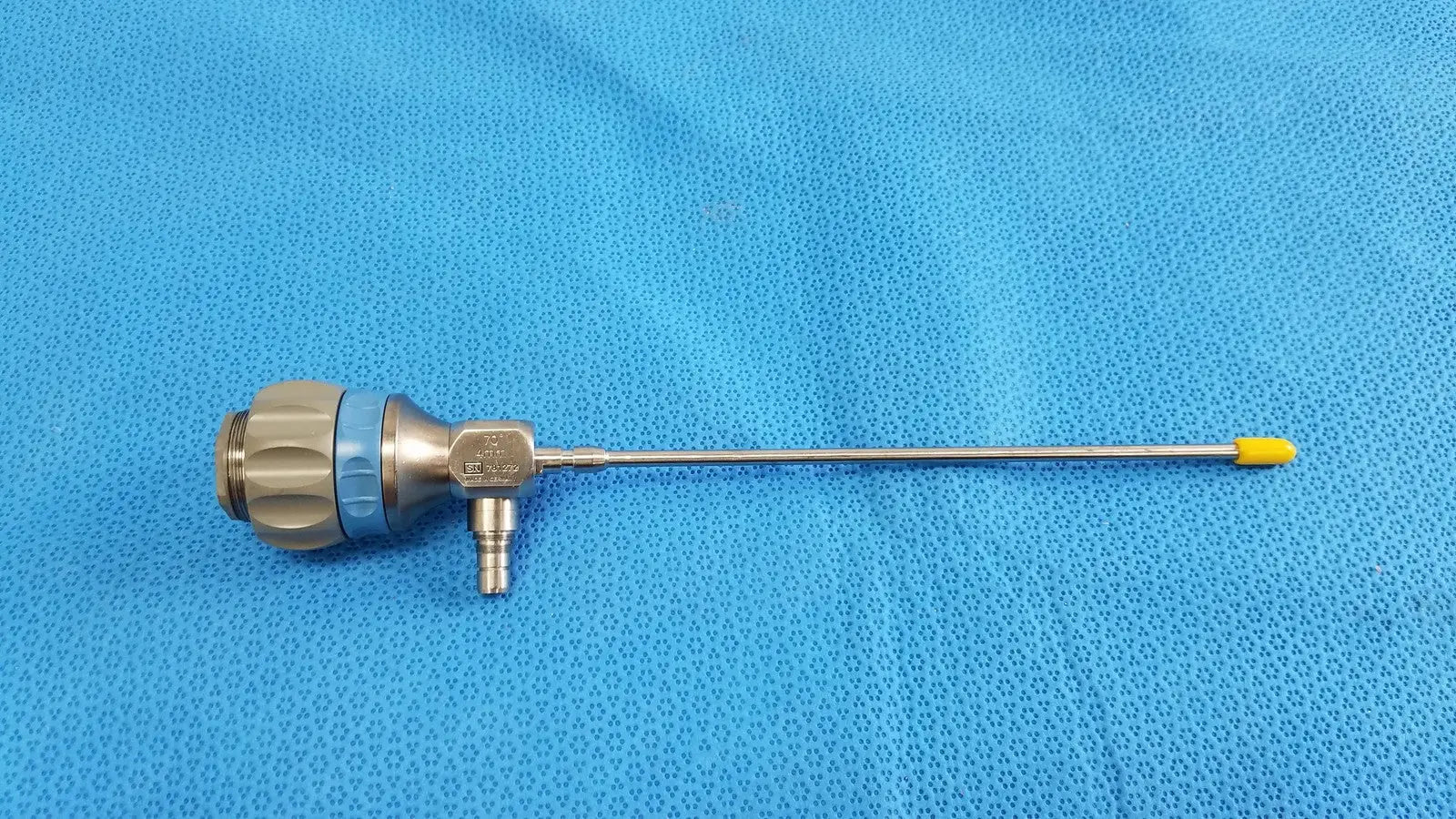 Stryker Ideal Eyes Arthroscope 4mm 70° 502-304-070 Endoscope - Has Dents