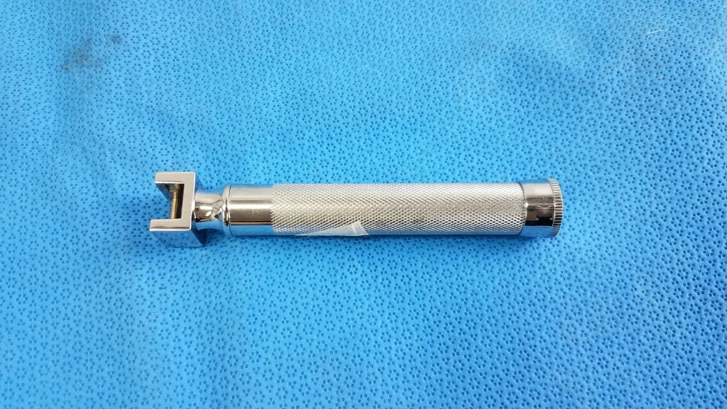 Sun-Med Medium Fiberoptic Laryngoscope Handle