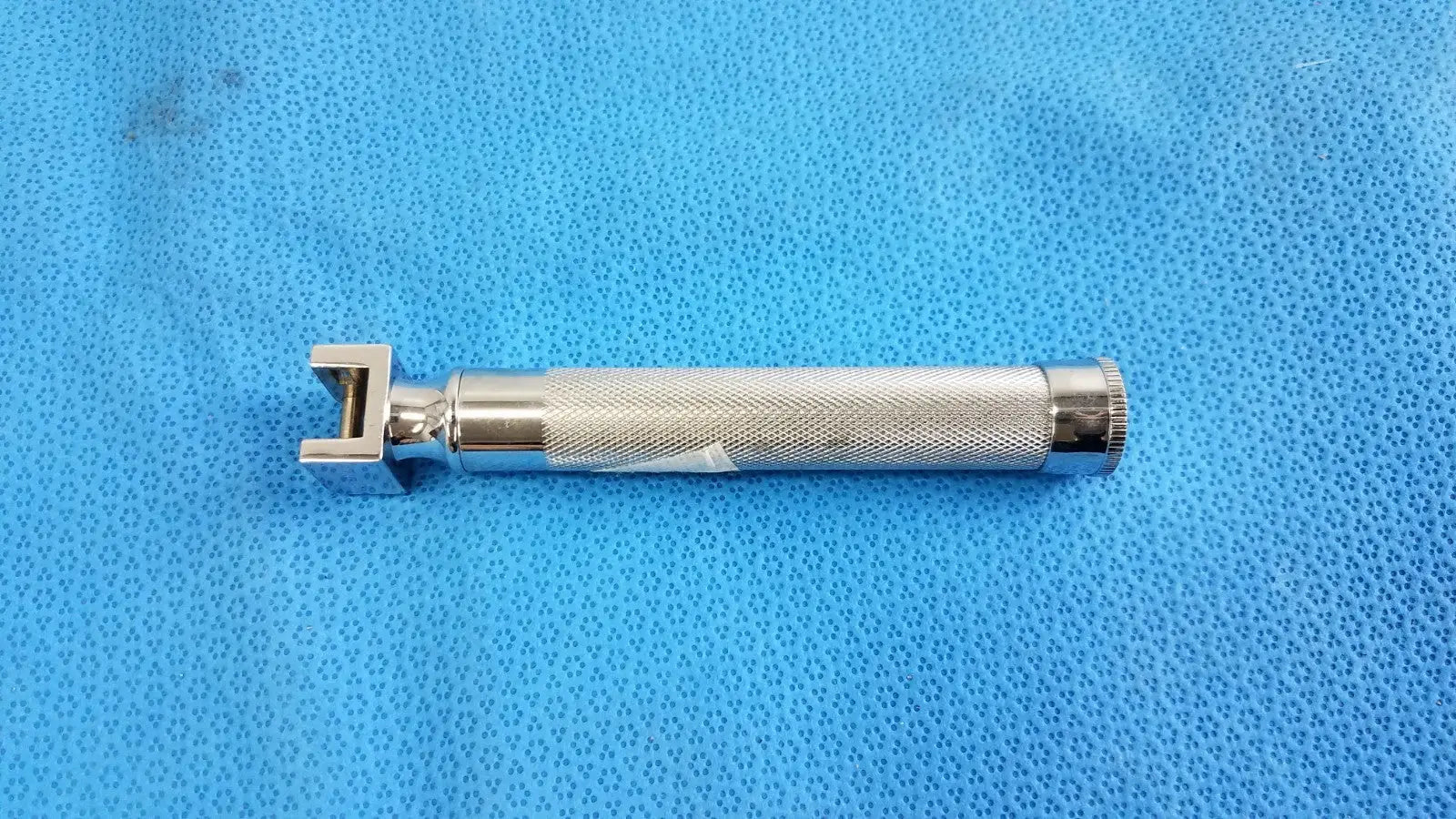Sun-Med Medium Fiberoptic Laryngoscope Handle