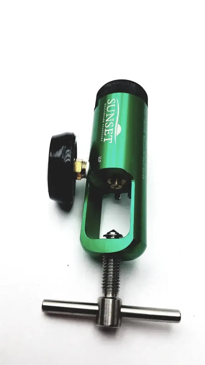 Green aluminum oxygen regulator sunset res042 oxygen with black knob and silver t-handle for precise control