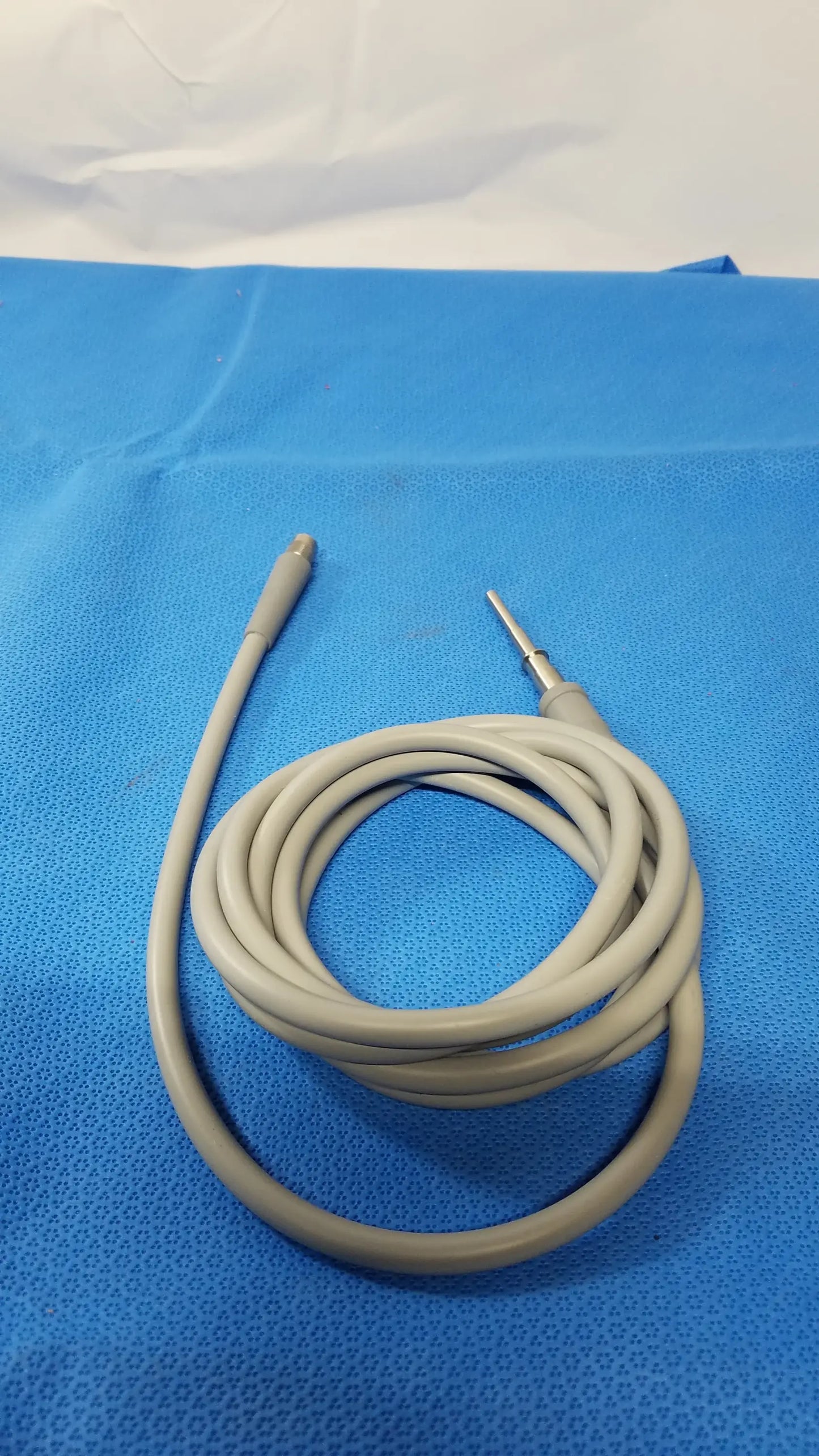 Surgical Autoclavable Fiber Optic Cable