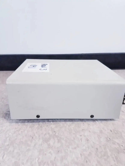 A white rectangular systec ch-1448 digital tabletop dual zone temperature controller with label row 3 h on top