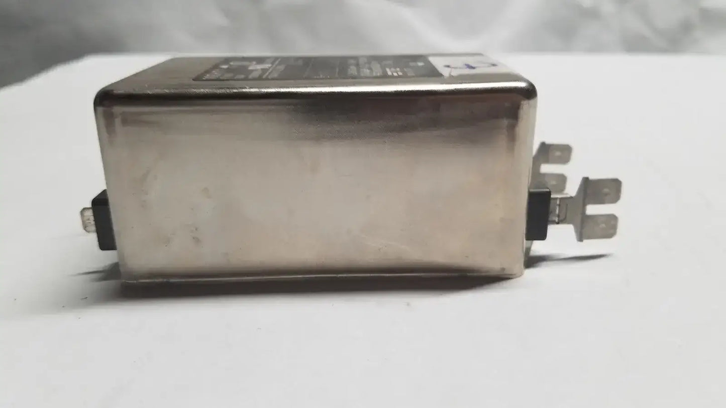 TE CONNECTIVITY 10EHT1 F7667 10 A 120 250 Volt EMI Filter AMP