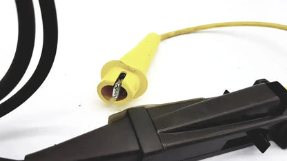 Yellow insulated test probe with metallic contact tip for tektronix up to 3000 volts peak max and 2100 volts rms max untested