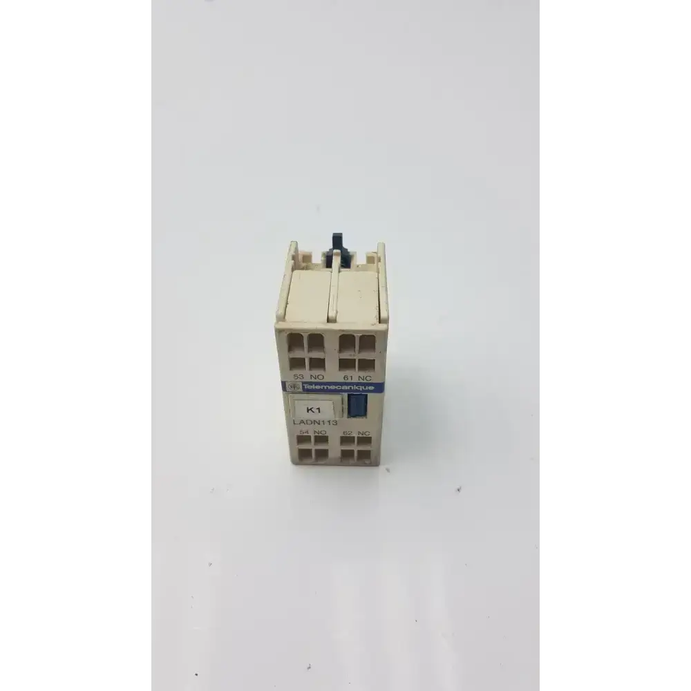Telemecanique Schneider Electric A013256 Auxiliary Switch Block
