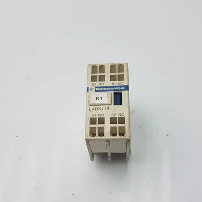 Telemecanique Schneider Electric A013256 Auxiliary Switch Block